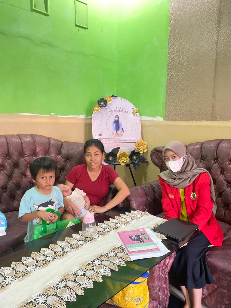 "Kunjungan Kedua : Lahirnya Anak Ibu Hasri yang Ke-8"